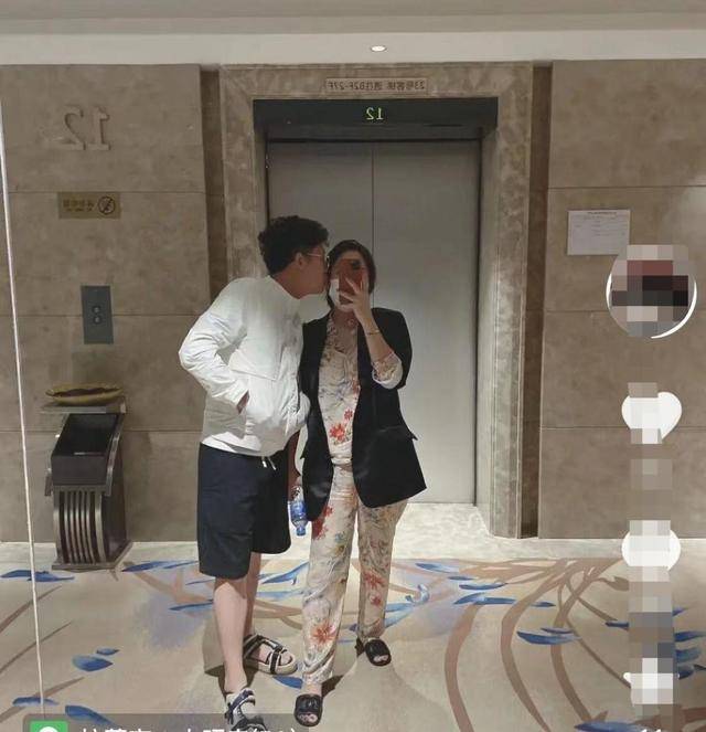 【转载】唐山花店老板娘：8分25秒不雅视频曝光，美艳不可方物但太花心-1