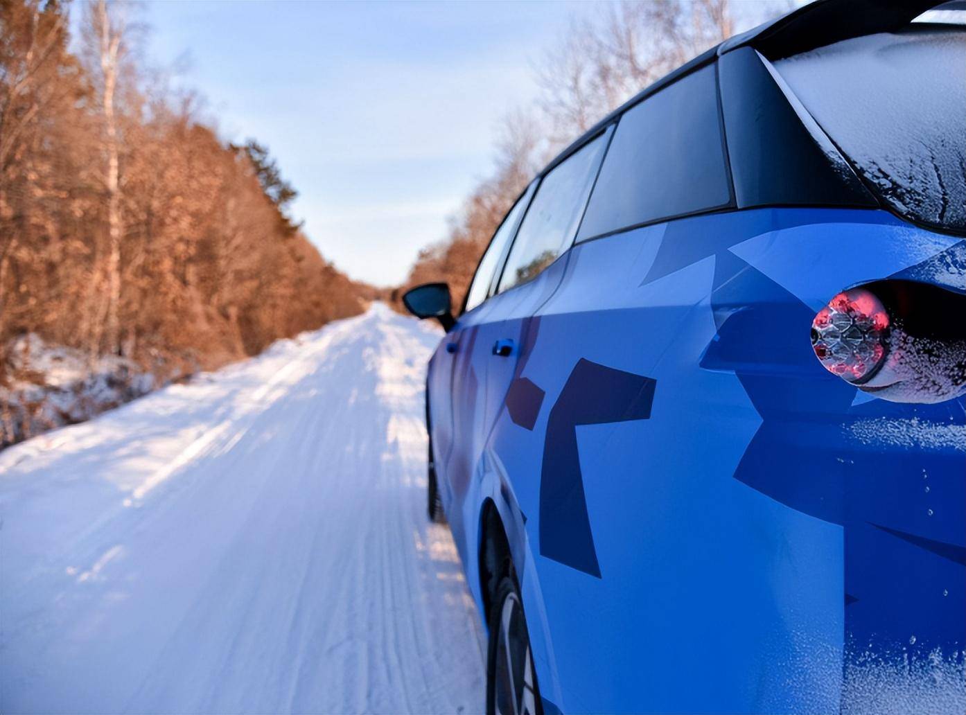 网友吐槽大雪来临，才发现电动车最大的问题，不是续航 - 万事屋 | 生活·动漫·娱乐综合社区-银魂同好聚集地