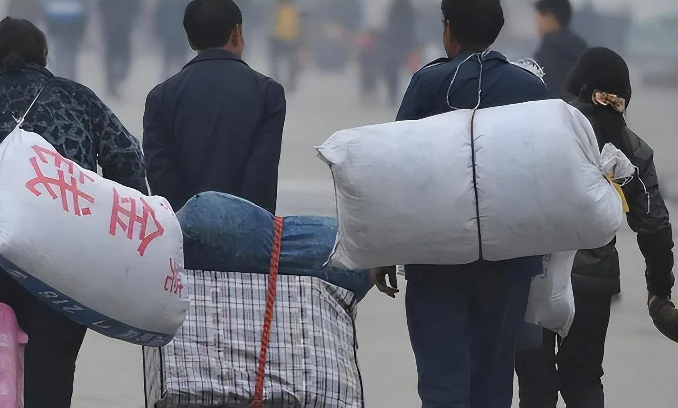 图片[16] - 【转载】遭人们抵制的“安徽补漏帮”，没生意还全国乱窜，背后有啥猫腻？ - 万事屋 | 生活·动漫·娱乐综合社区-银魂同好聚集地