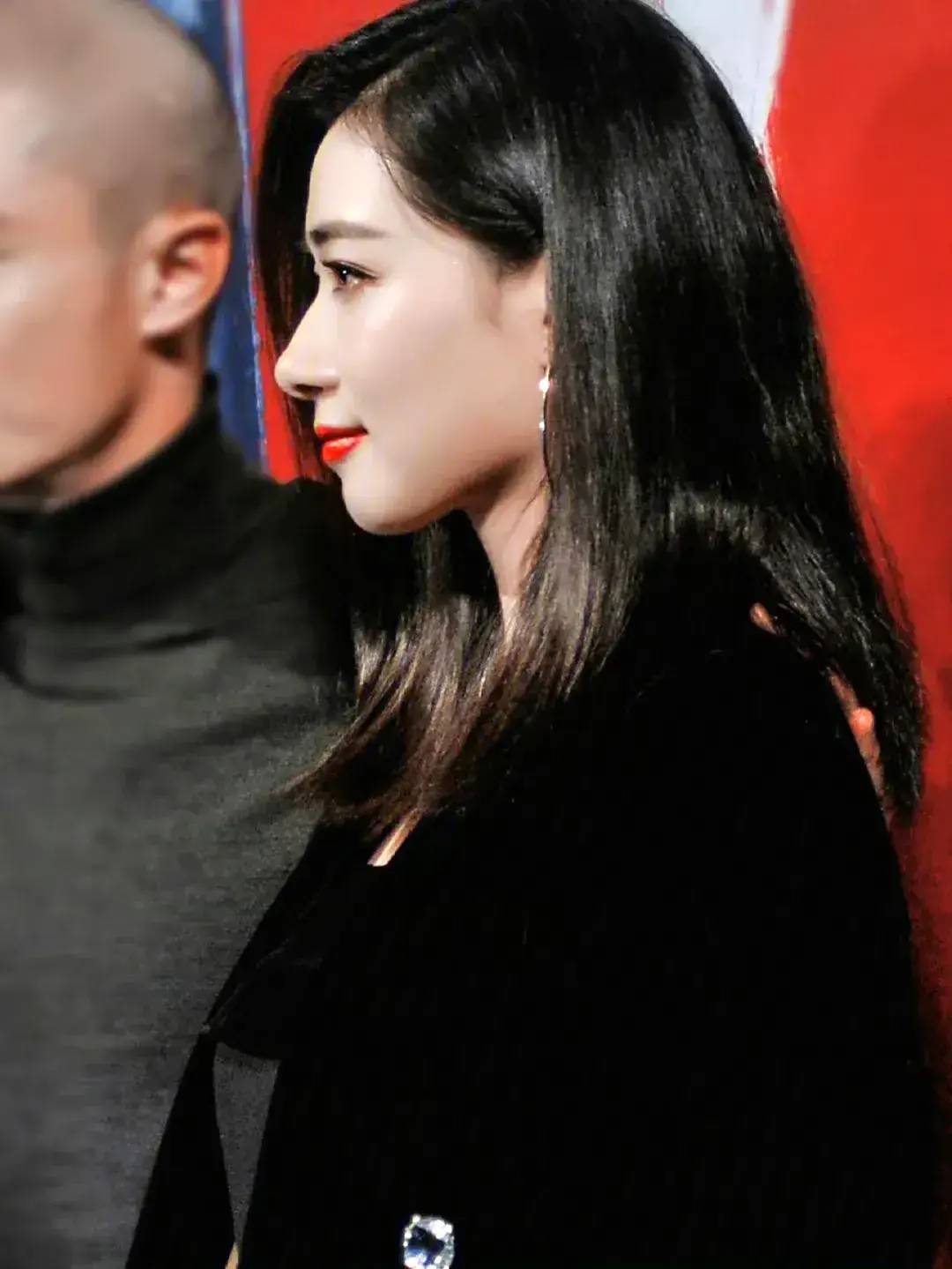 适合美女的不变规律：长发短发都好看！比如留长发的万茜！ - 万事屋 | 生活·动漫·娱乐综合社区-银魂同好聚集地