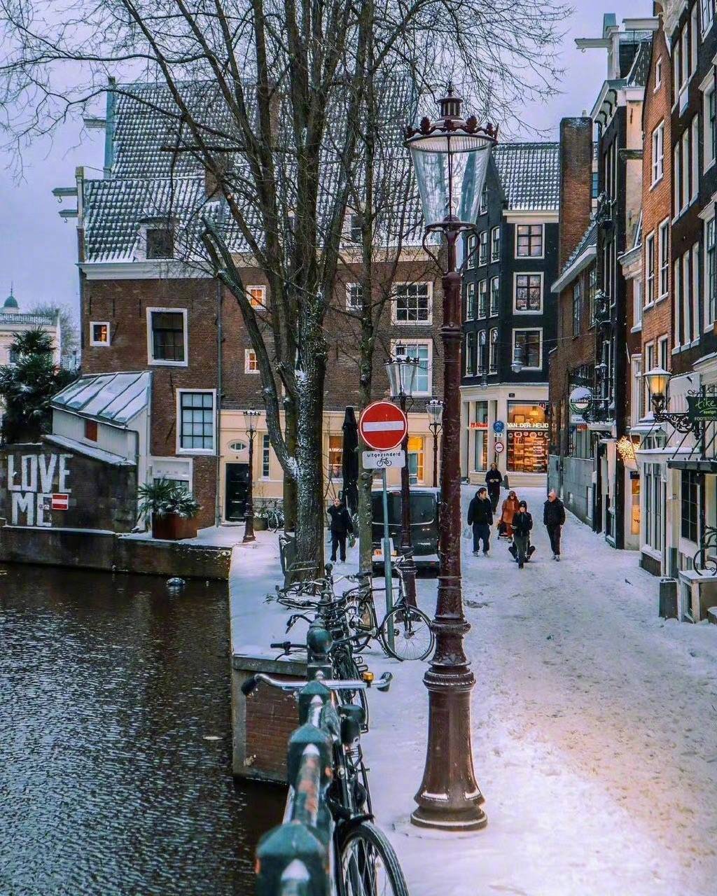 阿姆斯特丹的冬天童话 - 万事屋 | 生活·动漫·娱乐综合社区-银魂同好聚集地