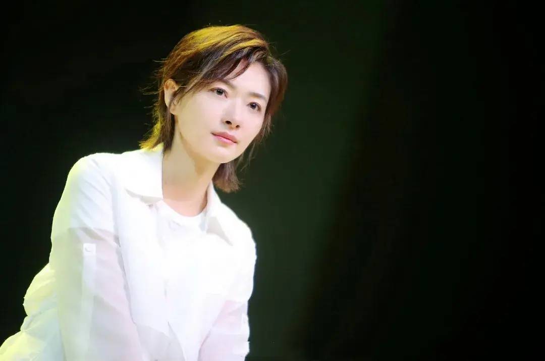 万茜，才华横溢的影视歌多栖女星，对艺术执着追求，持续闪耀 - 万事屋 | 生活·动漫·娱乐综合社区-银魂同好聚集地