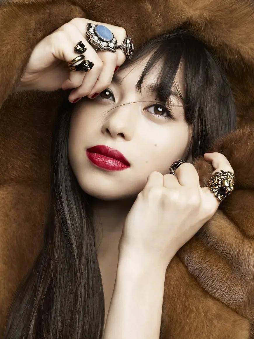 中条彩未美图合集:性感曼妙,靓丽多姿-1 中条彩未美图合集:性感曼妙,靓丽多姿-1