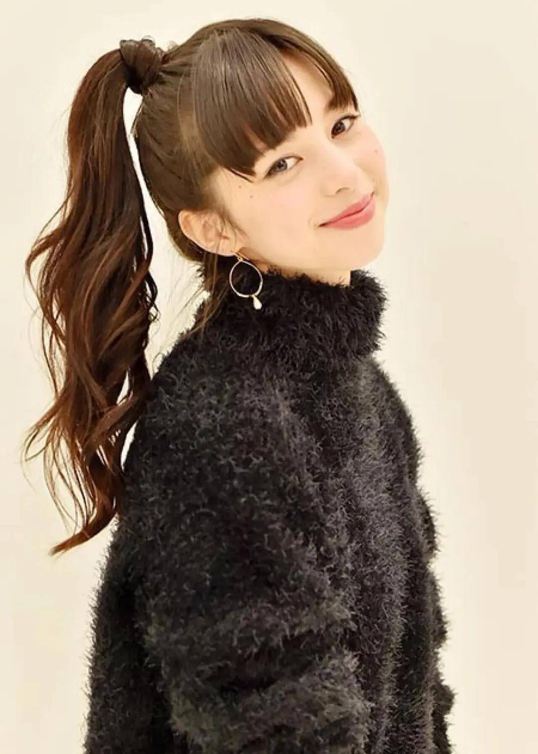 中条彩未美图合集：性感曼妙，靓丽多姿-1