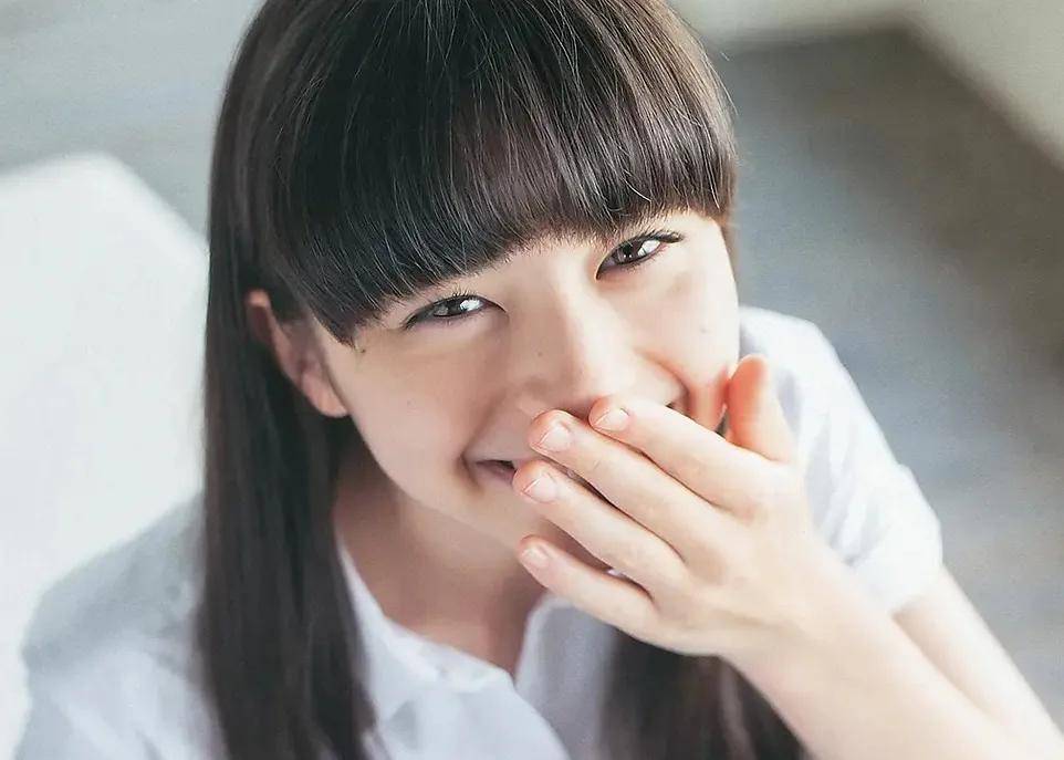 中条彩未美图合集：性感曼妙，靓丽多姿-1