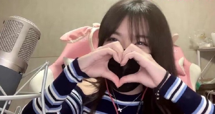 据说小团团已停播34天 - 万事屋 | 生活·动漫·娱乐综合社区-银魂同好聚集地