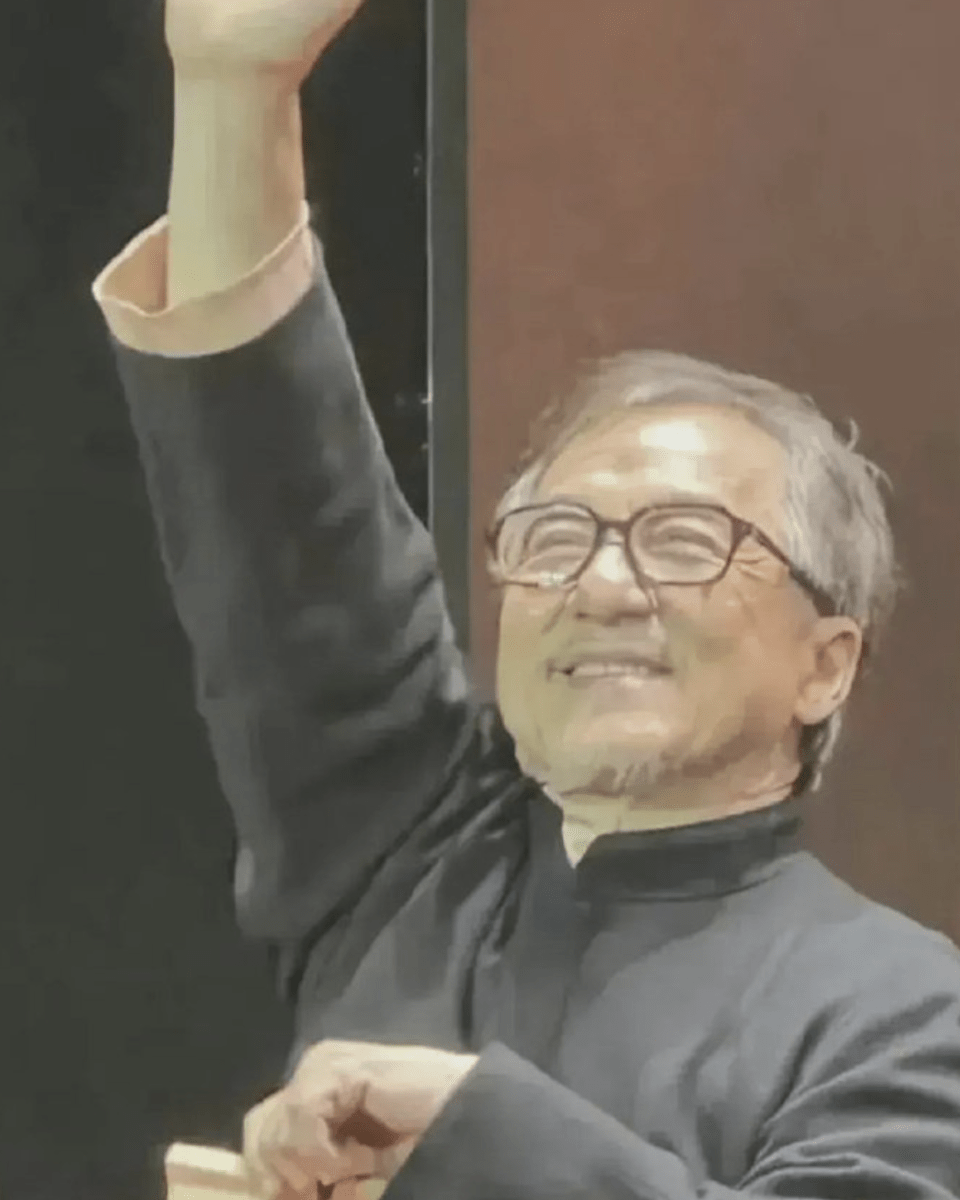 那一代人终究是老去了，成龙近照曝光 - 万事屋 | 生活·动漫·娱乐综合社区-银魂同好聚集地