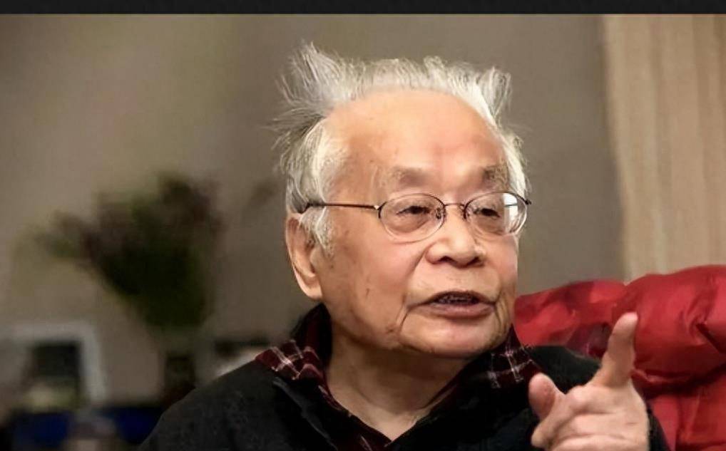 项立刚怒斥学历歧视：中国比我水平高的人，不超过5个！-1