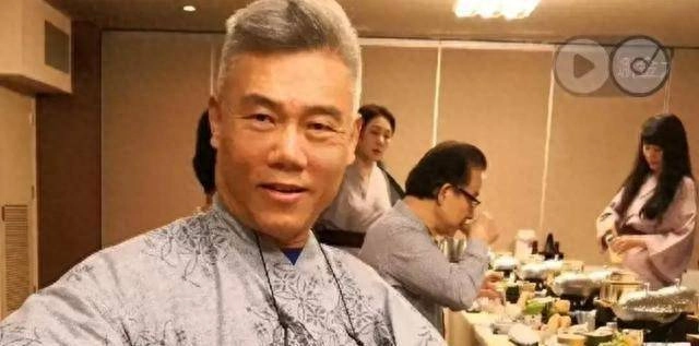 司马砸缸，终会塌房！司马南去上海之春朗诵，评论区清一色嘲骂声 - 万事屋 | 生活·动漫·娱乐综合社区-银魂同好聚集地