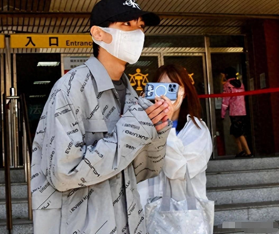 涉偷拍性爱片外流！炎亚纶判7月缓刑3年 - 万事屋 | 生活·动漫·娱乐综合社区-银魂同好聚集地