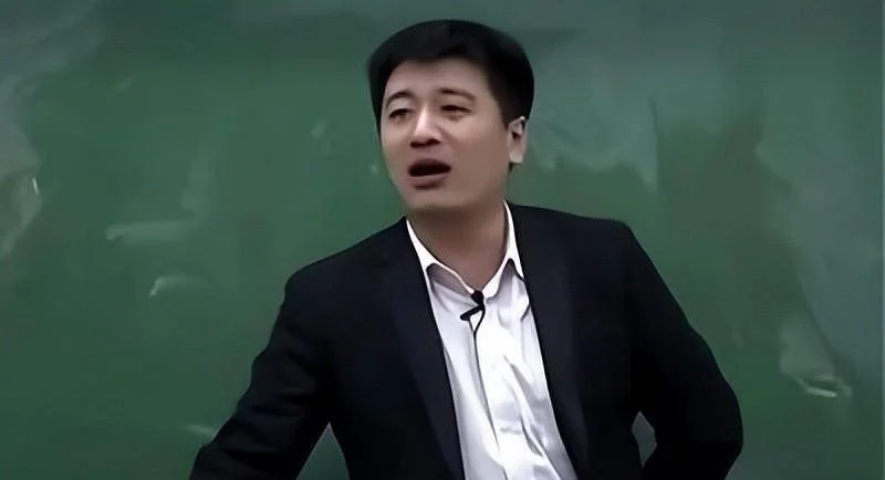 图片[2] - 张雪峰事件发酵，深夜发文暗示处境危险，他究竟碰了谁的利益？ - 万事屋 | 生活·动漫·娱乐综合社区-银魂同好聚集地