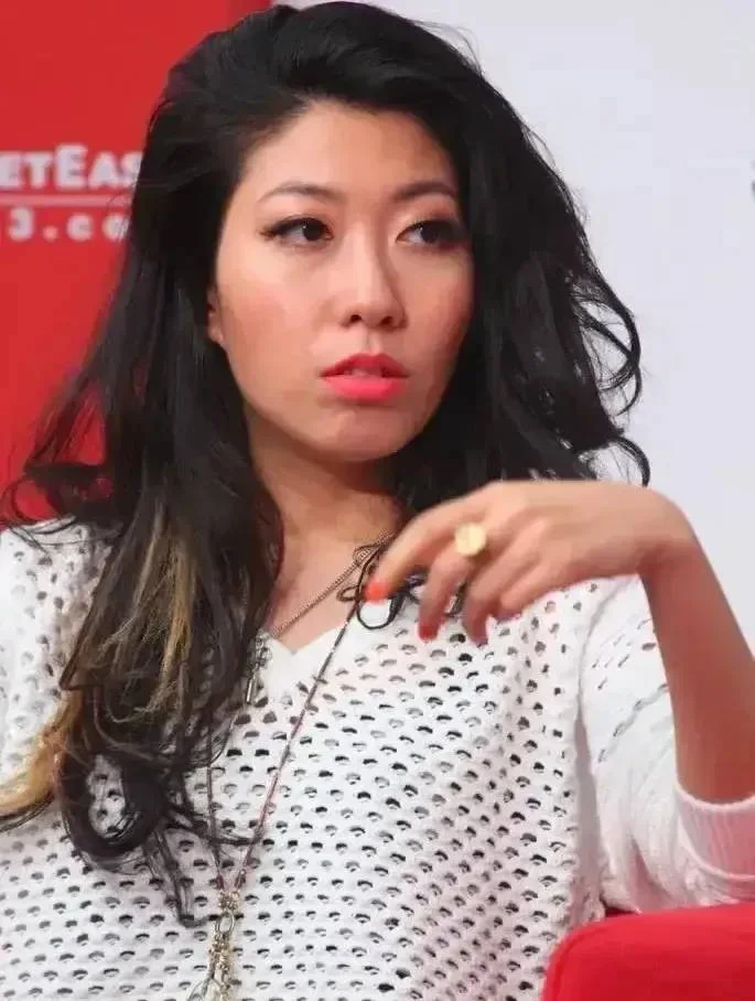 铁头终究只是为了流量找软柿子捏-1