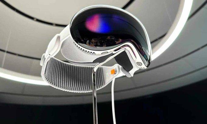 网传苹果暂停下一代高端头显研发，侧重明年发布更平价Vision Pro - 万事屋 | 生活·动漫·娱乐综合社区-银魂同好聚集地