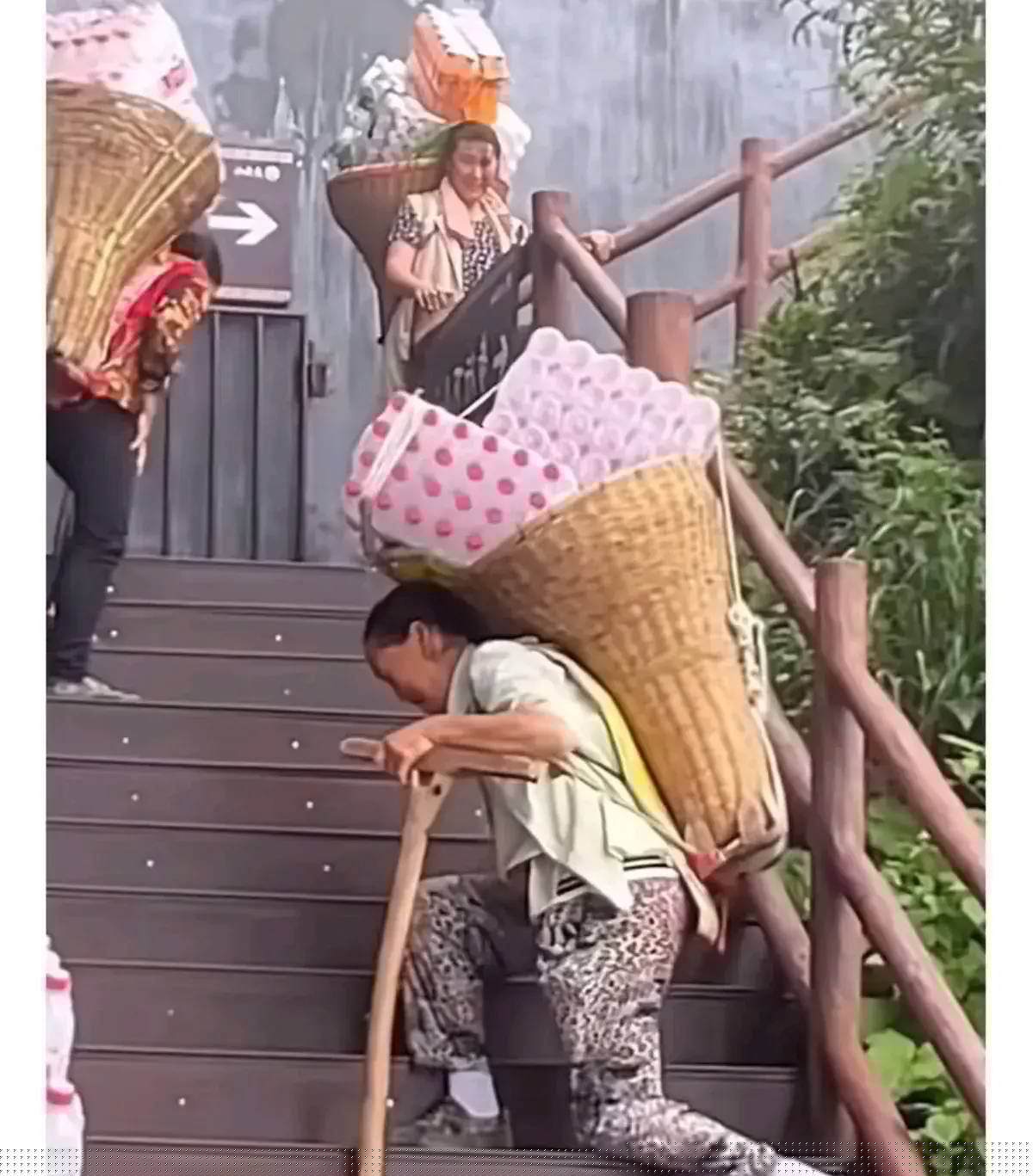 图片[2] - 心酸：高考后家长连1W都没有？孩子破防：原来我爸妈这么失败 - 万事屋
