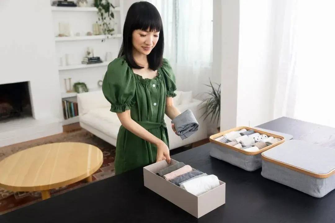 图片[4] - 日本断舍离女王“塌房”了！生完三胎后，再也做不回收纳达人了 - 万事屋