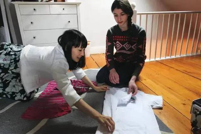 图片[8] - 日本断舍离女王“塌房”了！生完三胎后，再也做不回收纳达人了 - 万事屋