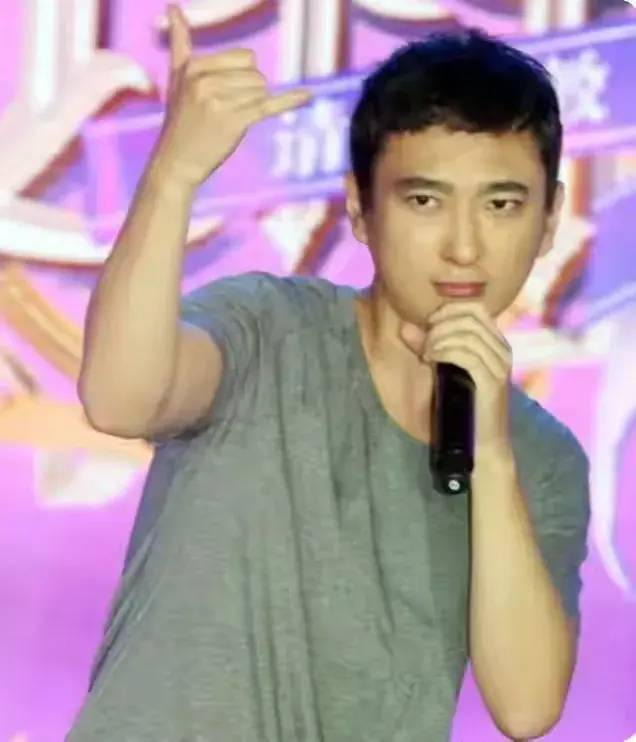 图片[4] - 王思聪官宣分手上热搜！他不愿结婚可以有孩子，富豪父亲有纠结 - 万事屋