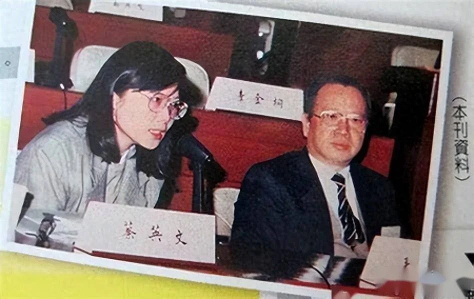 图片[5] - 有网友吐槽说，张维为的自信，是中国人的耻辱！ - 万事屋 | 生活·动漫·娱乐综合社区-银魂同好聚集地