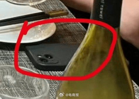 罗永浩用的是苹果手机 - 万事屋 | 生活·动漫·娱乐综合社区-银魂同好聚集地