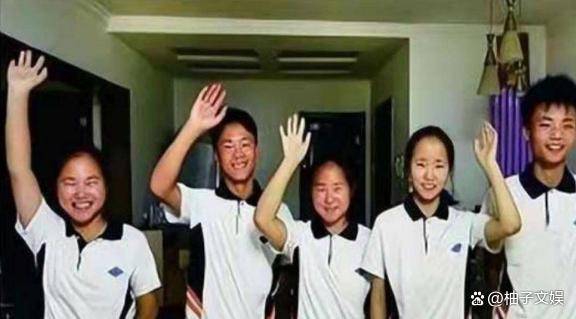 图片[30] - 中国首例5胞胎长大了，父亲劳累过世，现状曝光经历让人唏嘘 - 万事屋