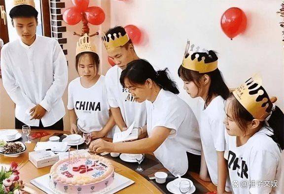 图片[22] - 中国首例5胞胎长大了，父亲劳累过世，现状曝光经历让人唏嘘 - 万事屋