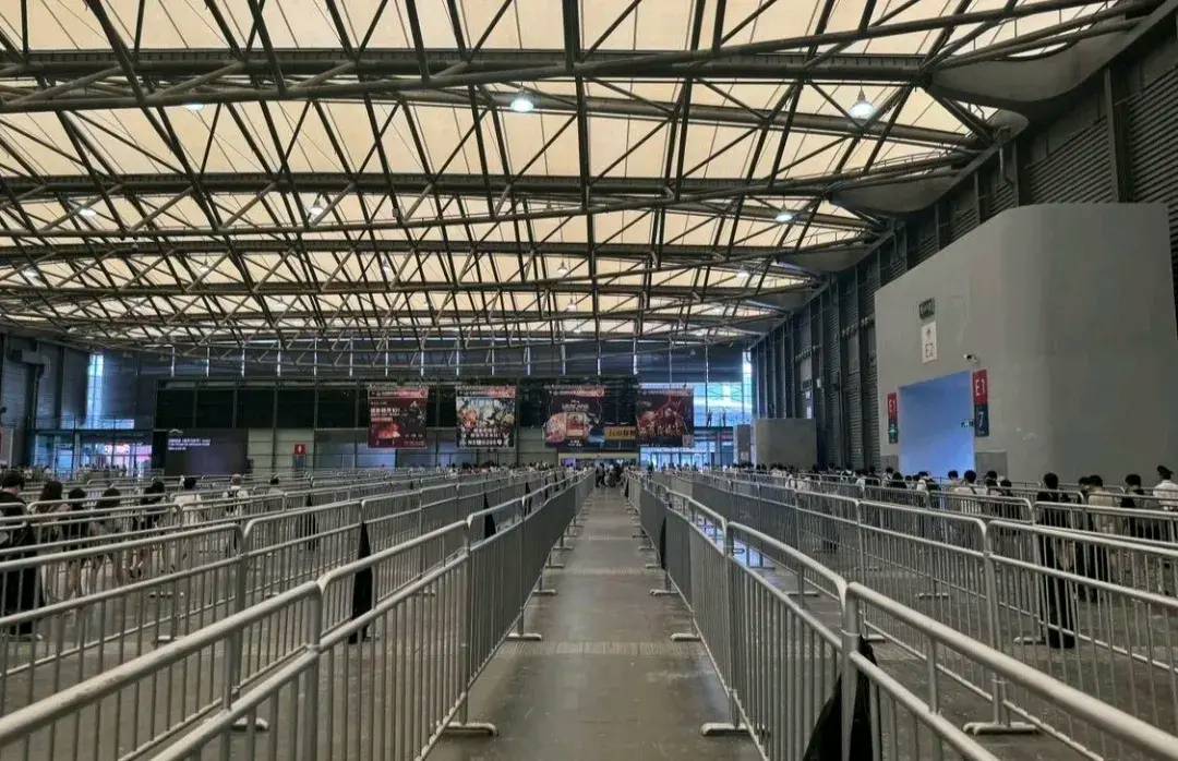 网友吐槽2024年的chinajoy,太落魄,最差的一届chinajoy-1 网友吐槽2024年的chinajoy,太落魄,最差的一届chinajoy-1