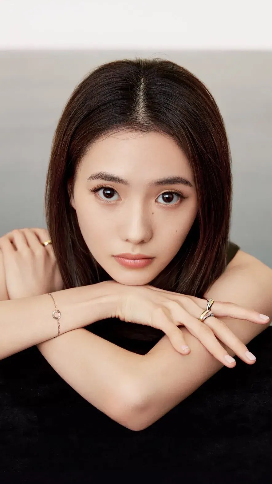 网友分享的刘浩存美照壁纸 - 万事屋 | 生活·动漫·娱乐综合社区-银魂同好聚集地