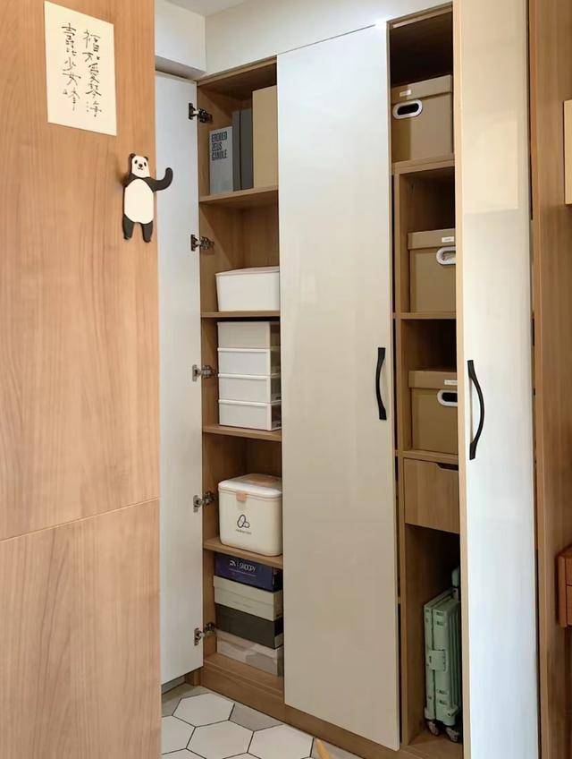 一位37岁的上海姑娘买了一套18㎡的屋子与爱猫为伴，享受独居的快乐人生 - 万事屋 | 生活·动漫·娱乐综合社区-银魂同好聚集地