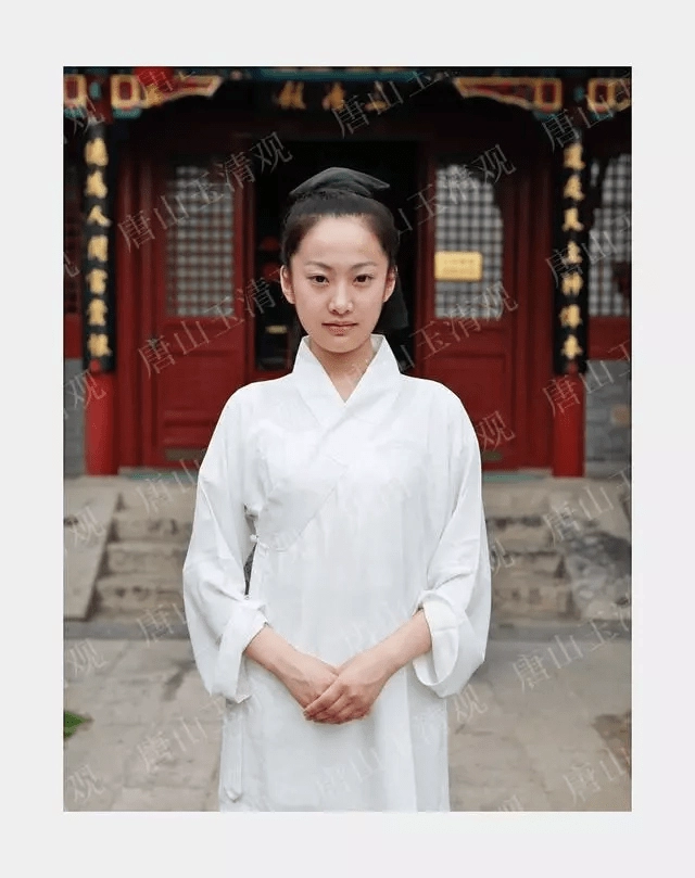 转个道教礼仪,在道观如何作揖?如何上香?如何跪拜?详细图解!-1 转个道教礼仪,在道观如何作揖?如何上香?如何跪拜?详细图解!-1