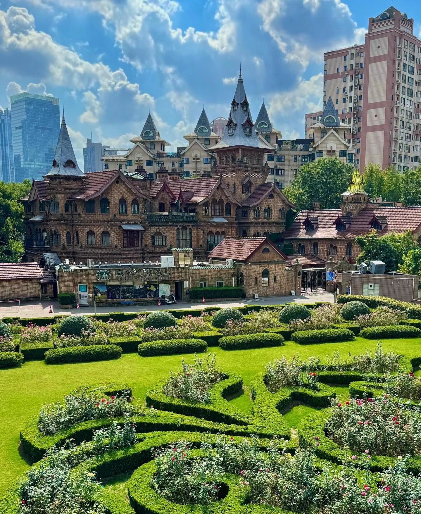 【转载】上海最好的地方都是免费的,500元搞定两天游,不信你看看