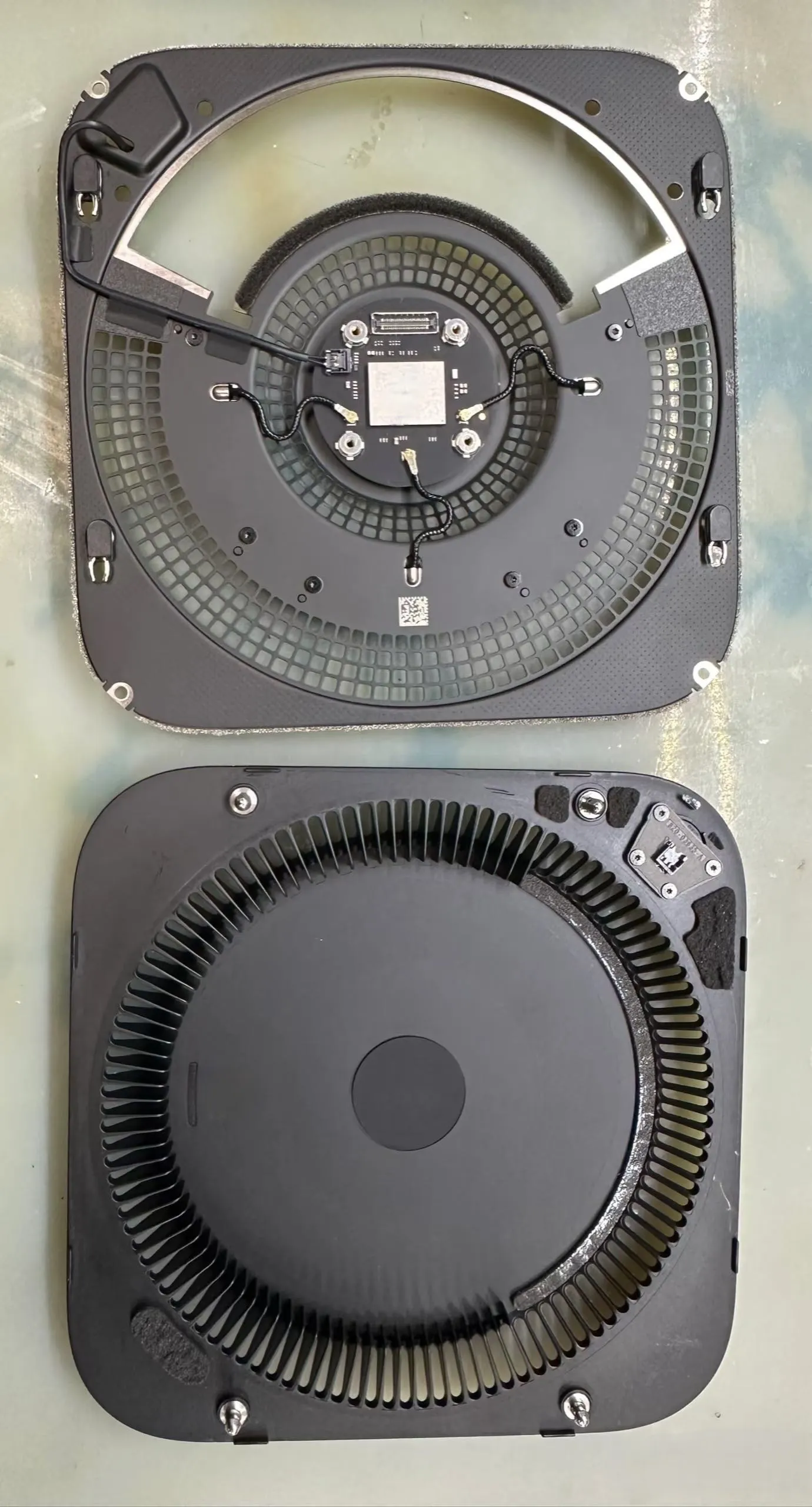 苹果的产品都是工业艺术品，M4 Mac Mini内部构造同样惊艳 - 万事屋 | 生活·动漫·娱乐综合社区-银魂同好聚集地