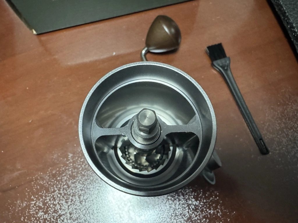 手摇磨豆机不需要买品牌的，工厂货就行 - 万事屋 | 生活·动漫·娱乐综合社区-银魂同好聚集地