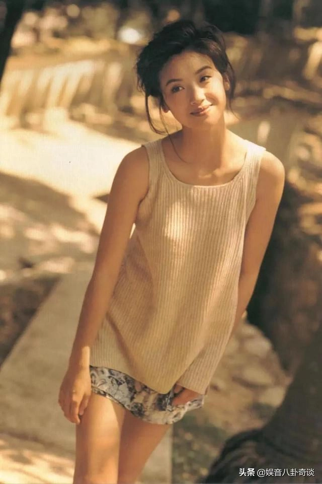 吴倩莲的十五张精美照片