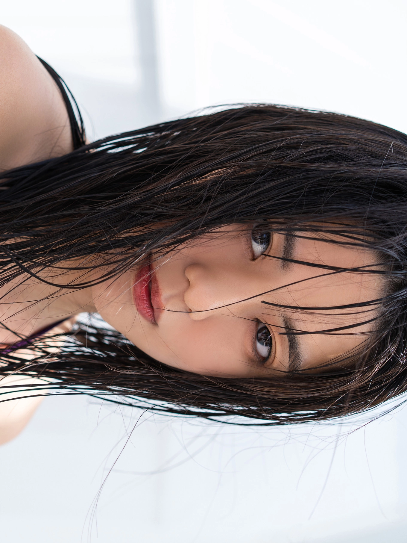 松島かのん泳装写真