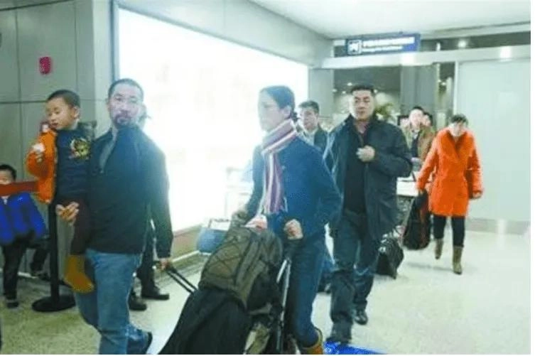 吴倩莲在旅途上捡到一个老公,结婚15年零绯闻