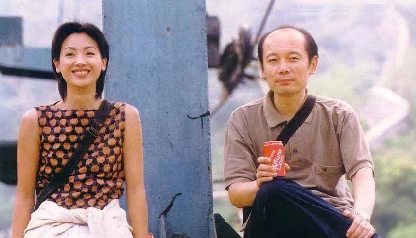 吴倩莲在旅途上捡到一个老公,结婚15年零绯闻