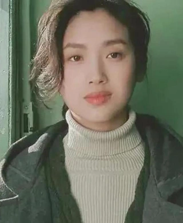 吴倩莲的十五张精美照片