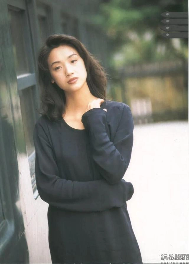 吴倩莲的十五张精美照片