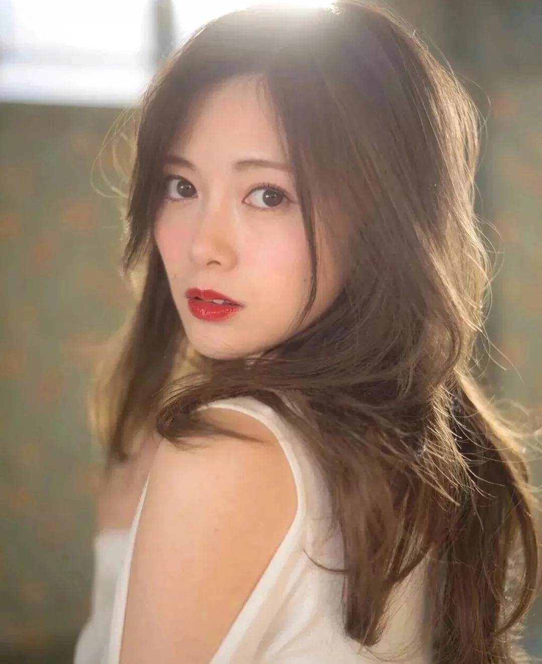 白石麻衣美图分享 - 万事屋 | 生活·动漫·娱乐综合社区-银魂同好聚集地