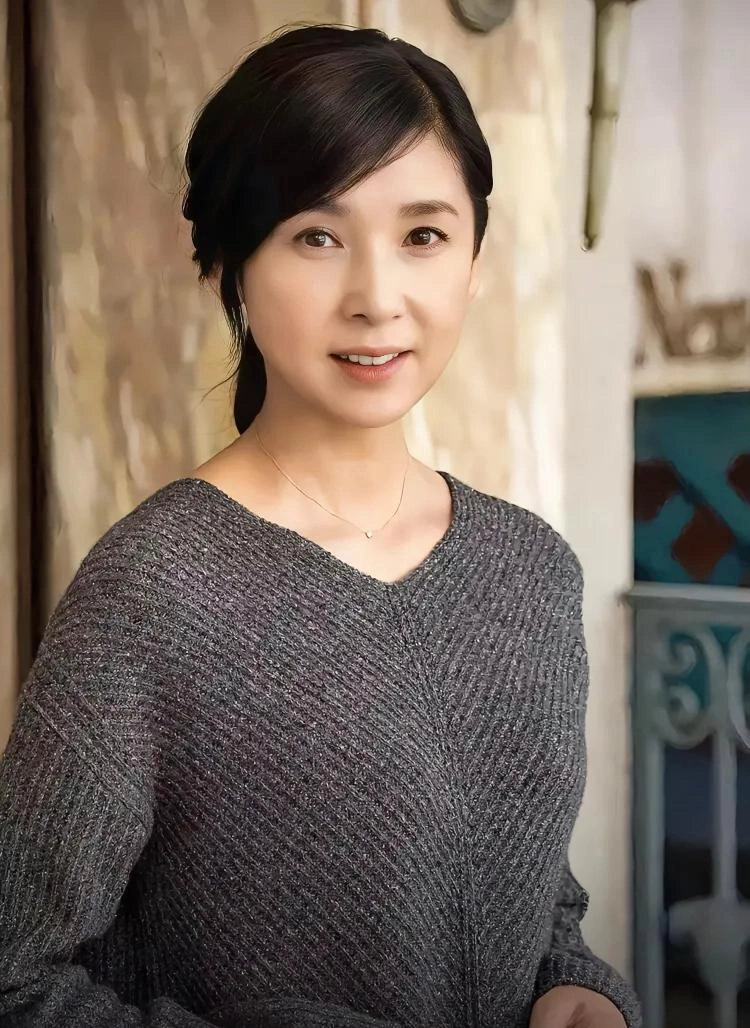 日本昭和年代的十位日本美人女星,每一位都有独特的风采和韵味!