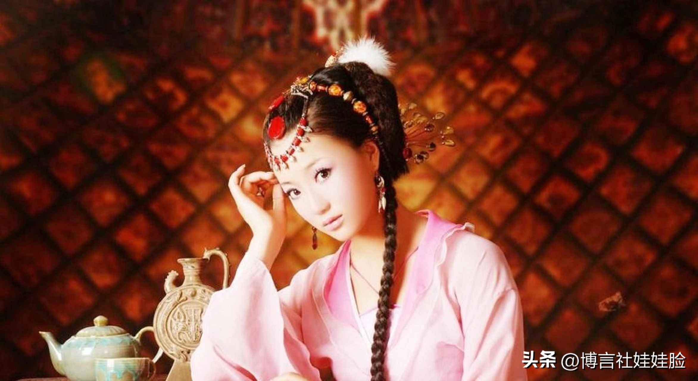 【转载】为什么“假名媛”们,全都是整容脸?其实背后是1条产业链