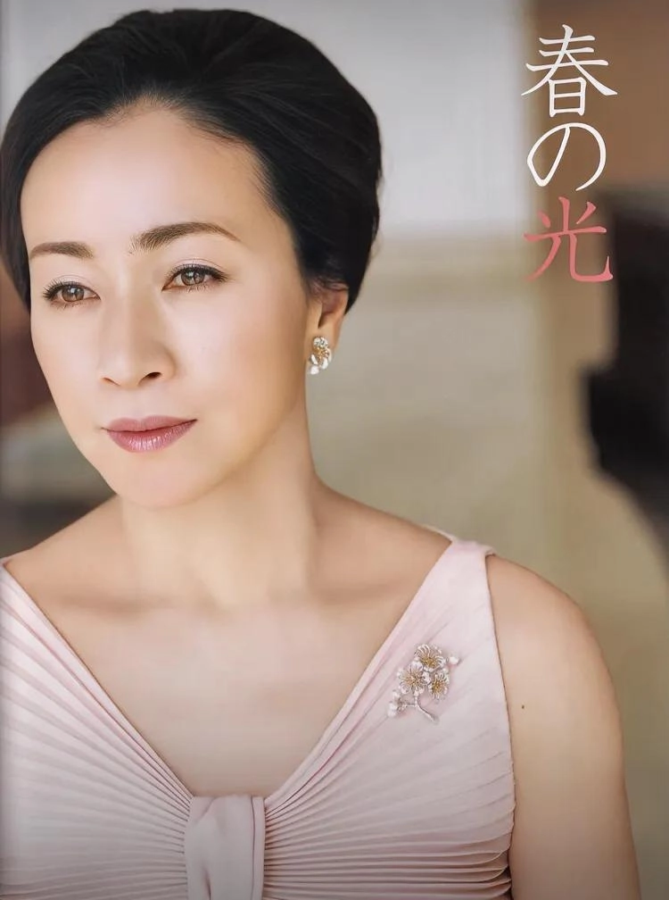 日本昭和年代的十位日本美人女星,每一位都有独特的风采和韵味!