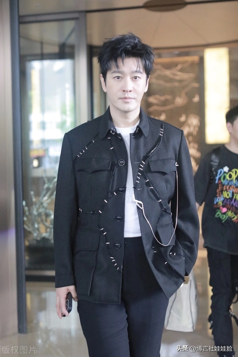 【转载】为什么“假名媛”们,全都是整容脸?其实背后是1条产业链