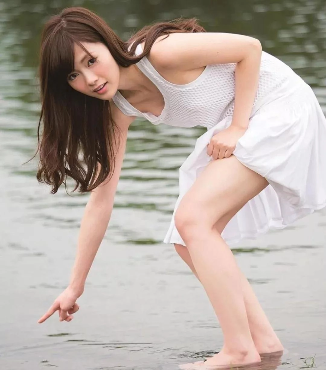 白石麻衣写真照