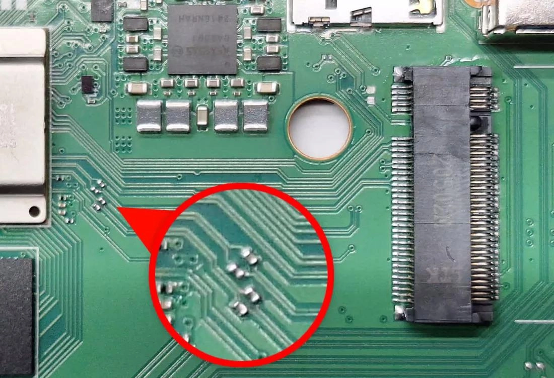 硬件玩家为新款 Raspberry Pi 500 键盘电脑升级 NVMe 存储系统