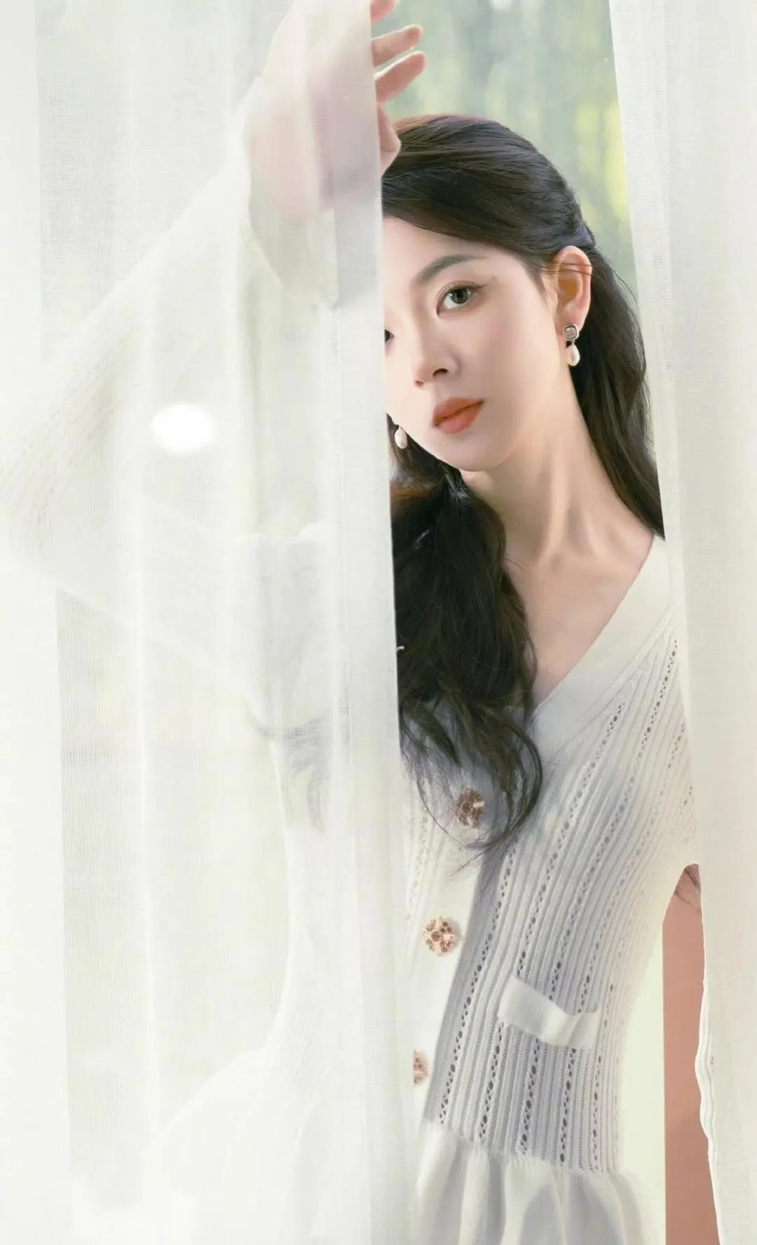 有网友称陈瑶是散落人间的仙女!