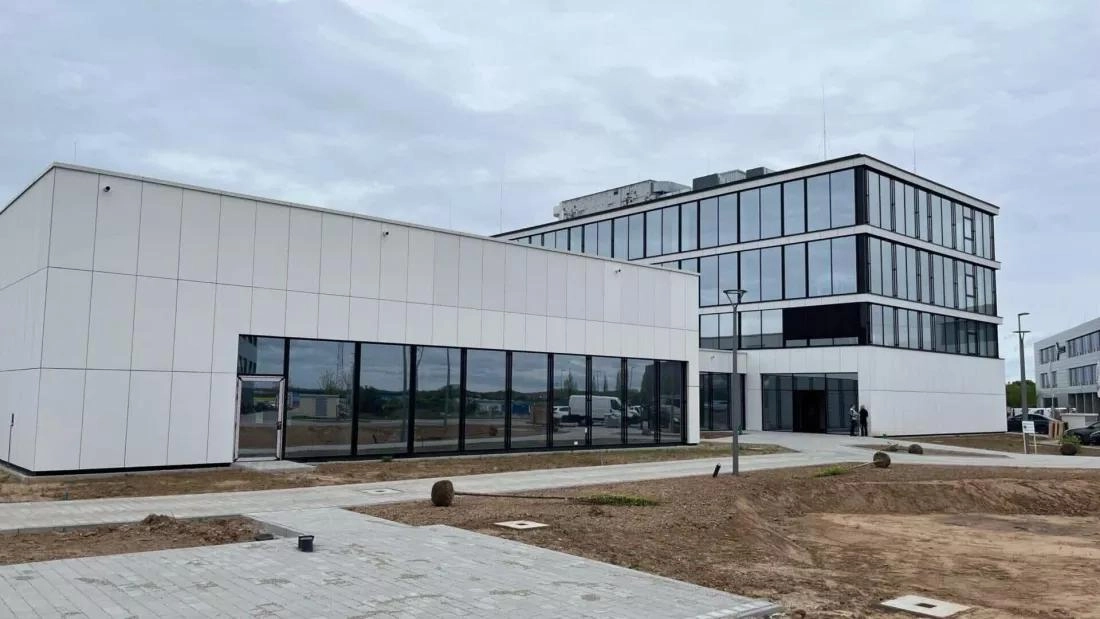 初创公司的通用处理器将CPU、GPU、DSP 和 FPGA整合到单个芯片中