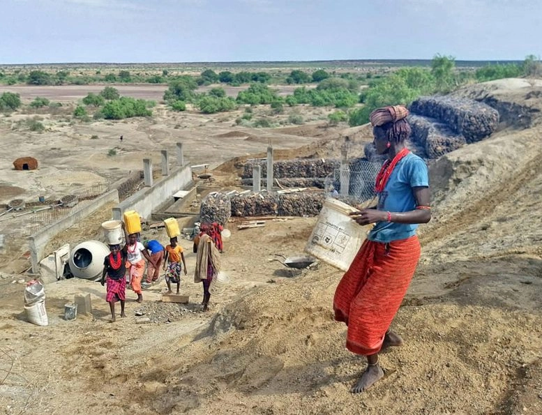 150万年前的足迹显示两种人类祖先意外共存