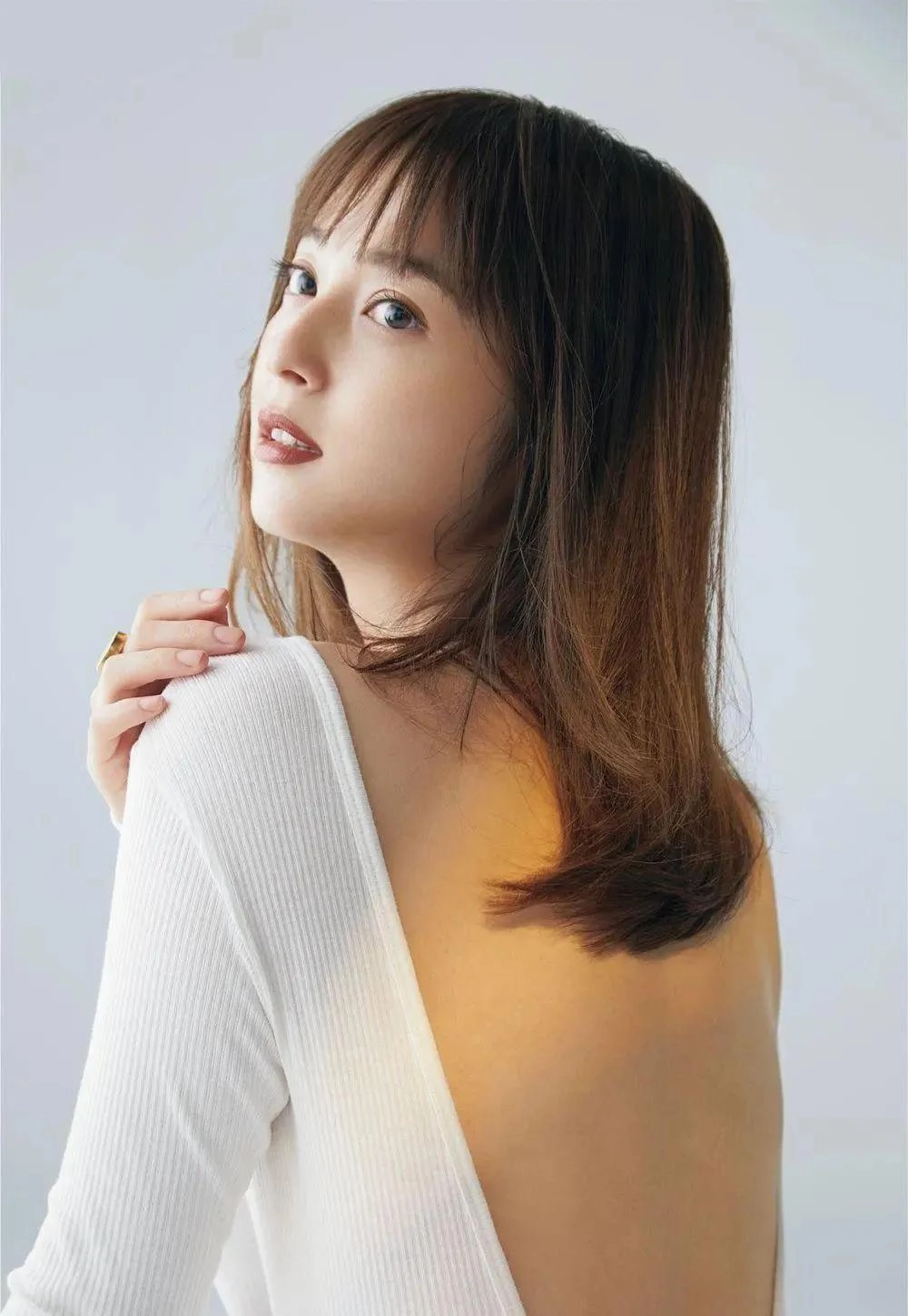 被称为日本第一美女的佐佐木希，被评为岛国最美面孔 - 万事屋 | 生活·动漫·娱乐综合社区-银魂同好聚集地