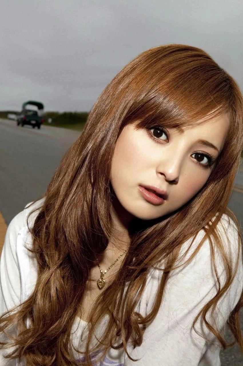 被称为日本第一美女的佐佐木希，被评为岛国最美面孔